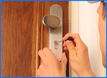 Philadelphia Main Locksmith Philadelphia, PA 215-583-2025 - 10-lock-change-commercial
